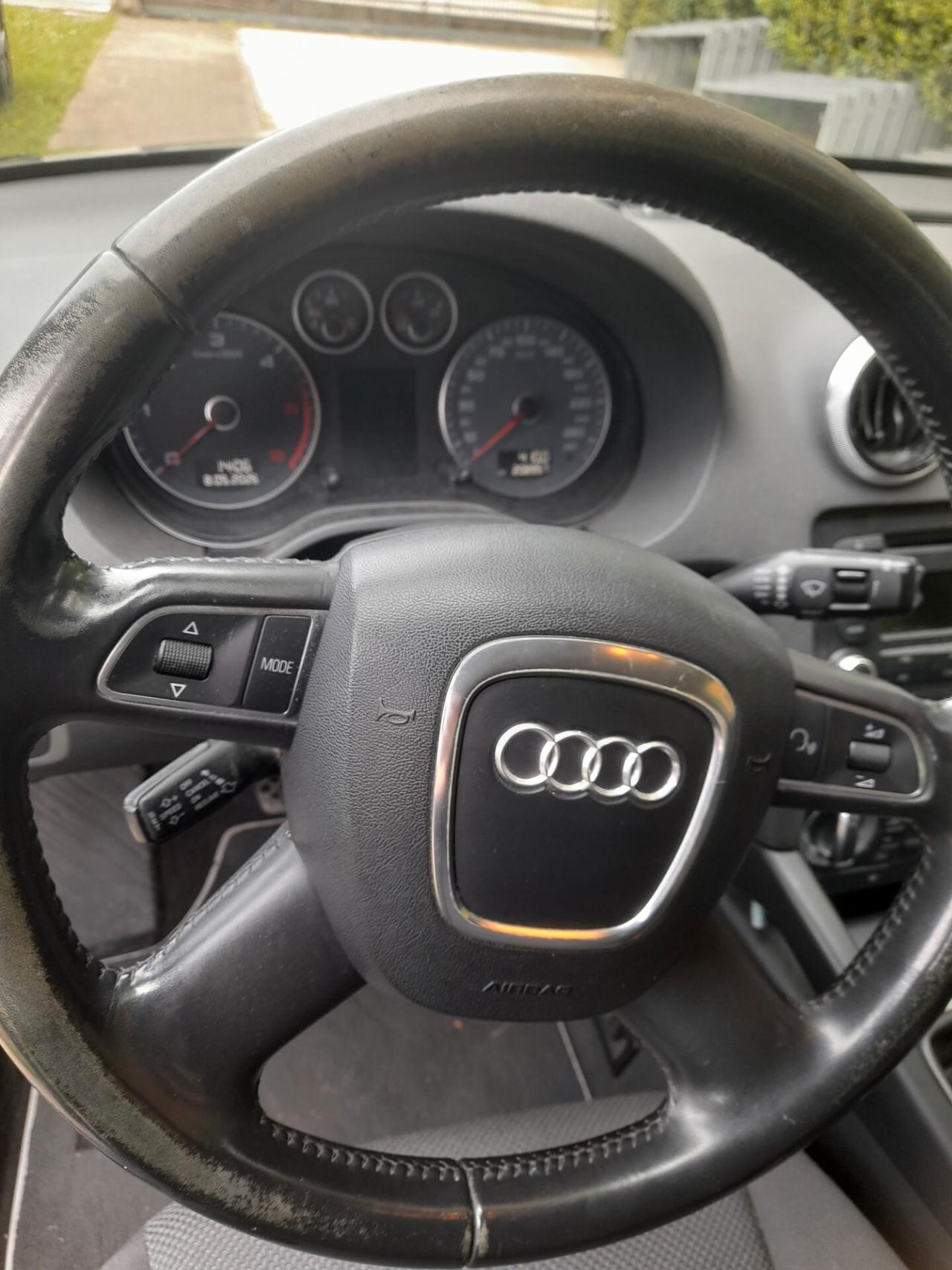 Audi A3 SPB 1.6 TDI 90 CV