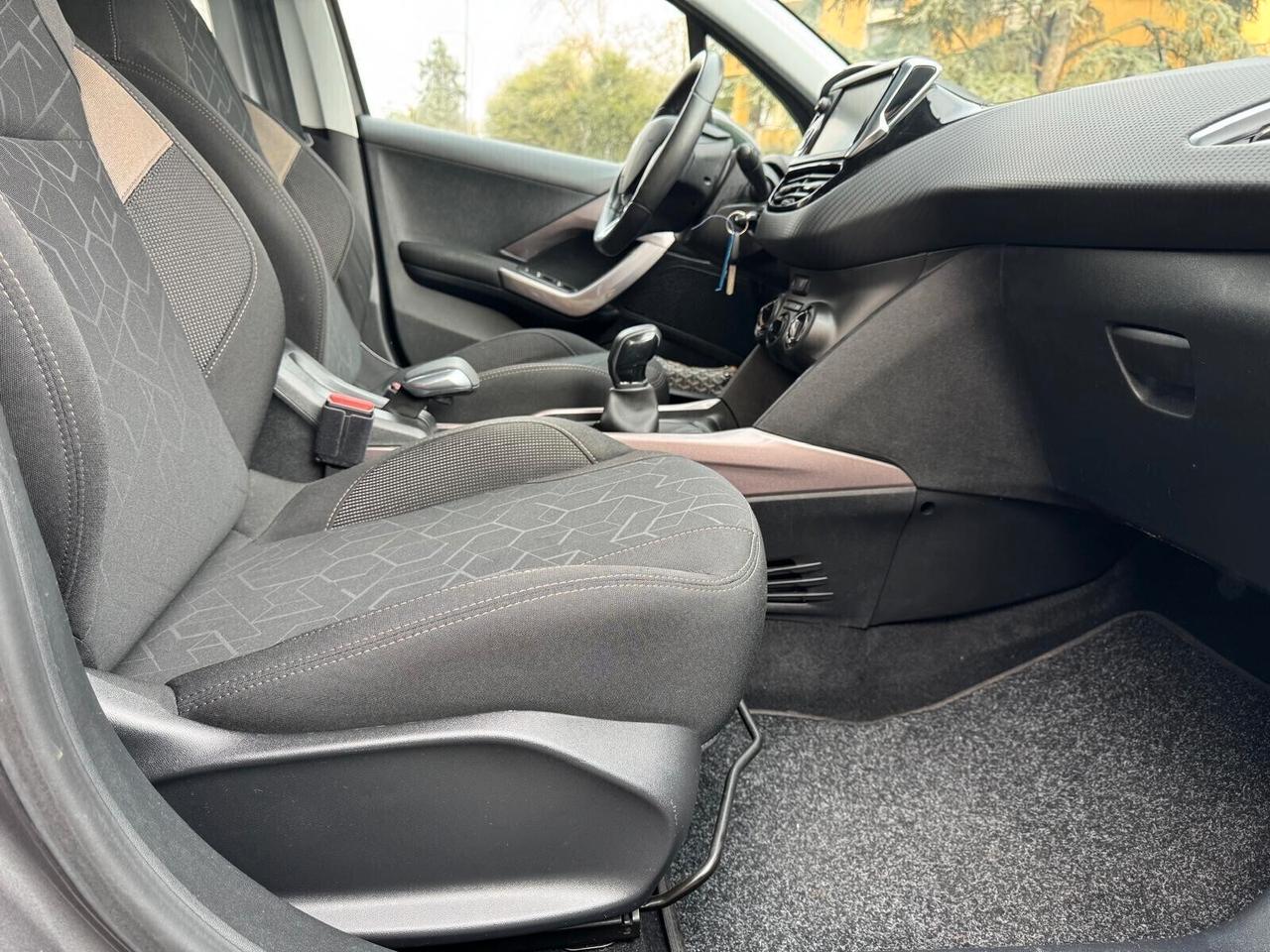 PEUGEOT 2008 PureTech 82 ALLURE GPL NEOPAT