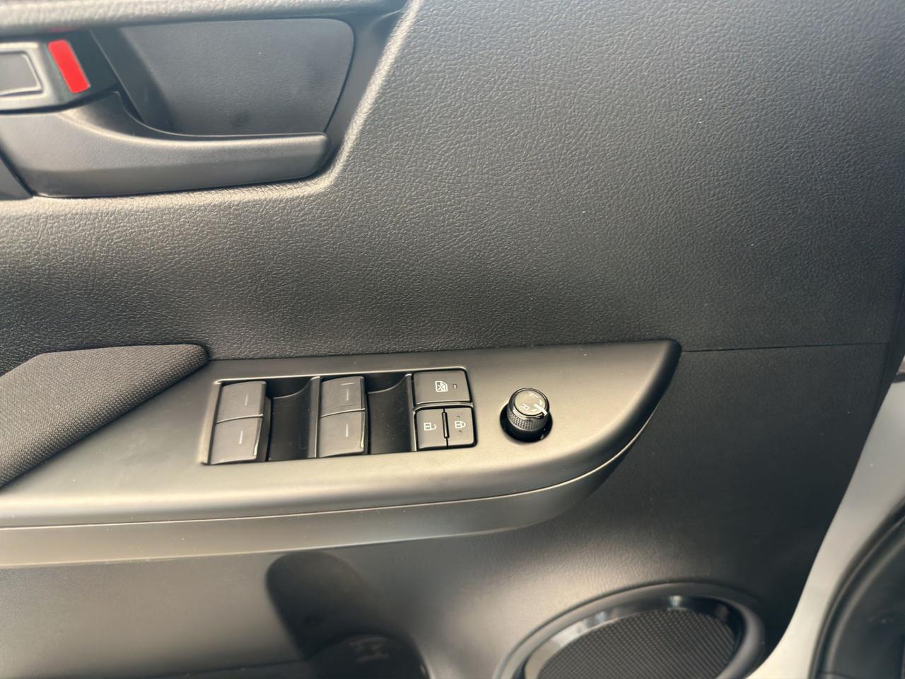 Toyota Hilux - MY25 Double Cab Comfort 2.8D 204