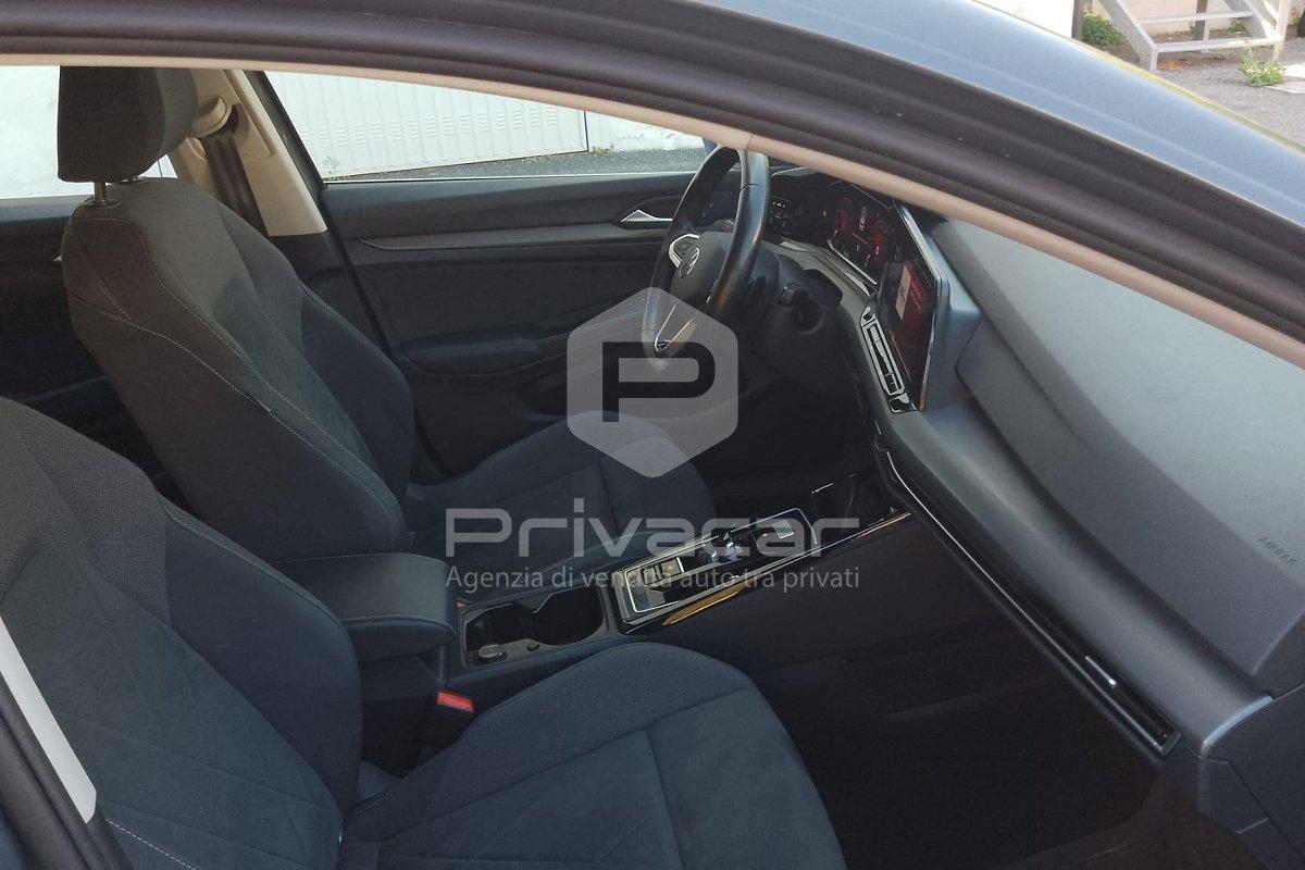 VOLKSWAGEN Golf 1.5 eTSI 130 CV EVO ACT DSG Style