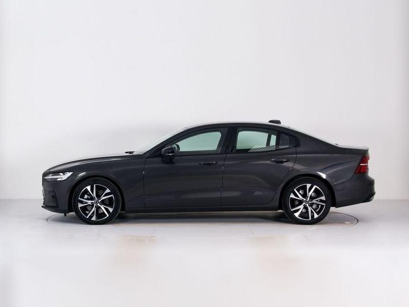 Volvo S60 B4 automatico Plus Dark