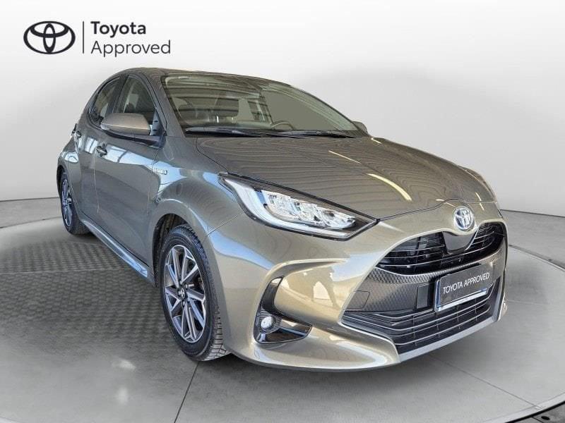 Toyota Yaris 4ª serie 1.5 Hybrid 5 porte Trend