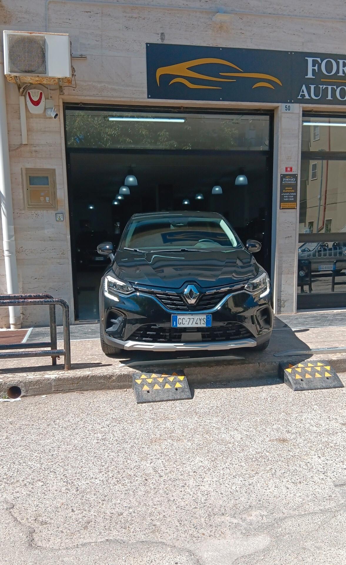 Renault Captur Blue dCi 115 CV EDC Business