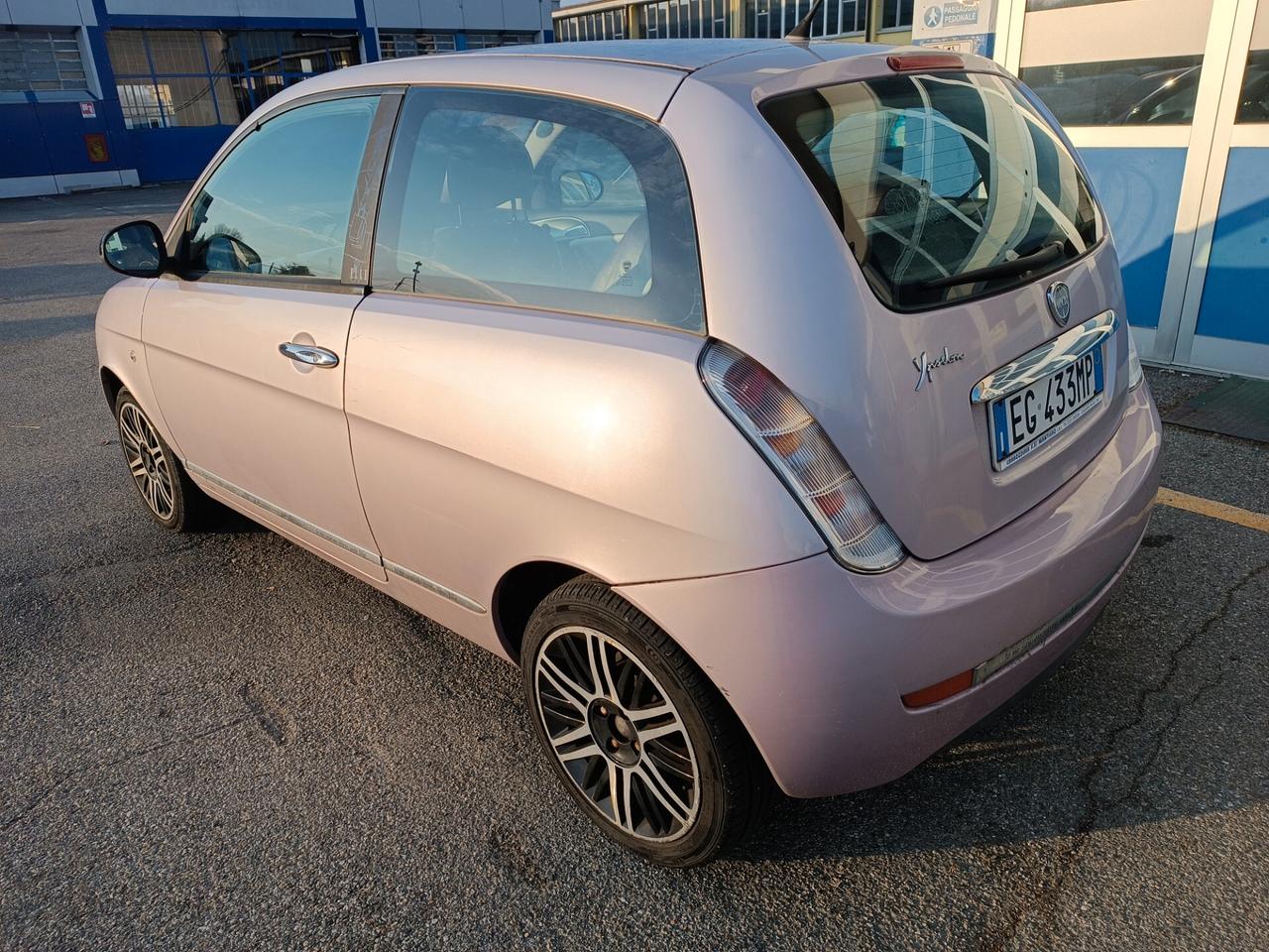 Lancia Ypsilon 1.2 69 CV Elle