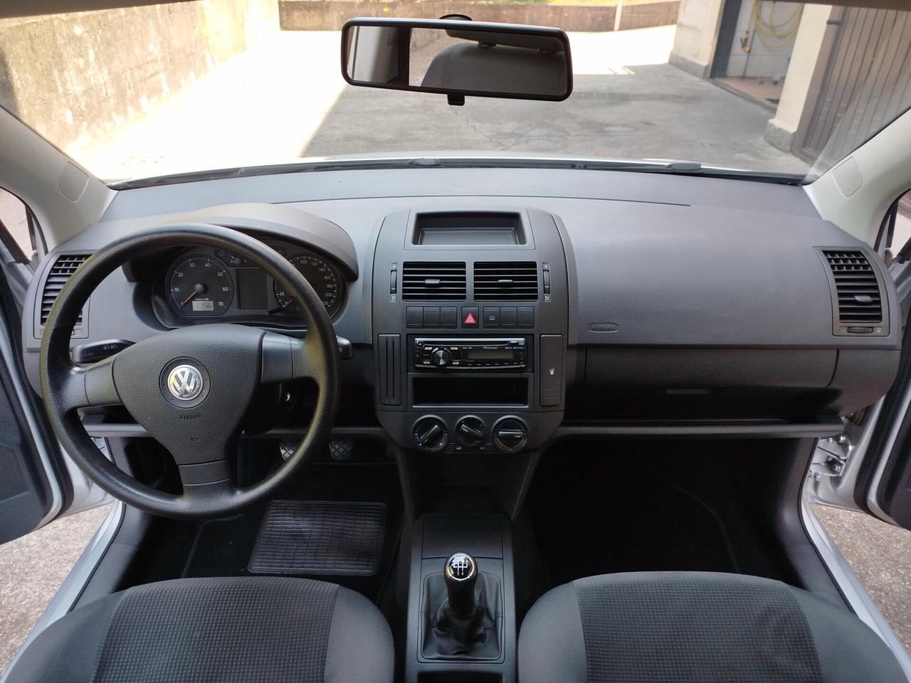 Volkswagen Polo 1.2 BENZINA 70cv / 61.000km / TAGLIANDI