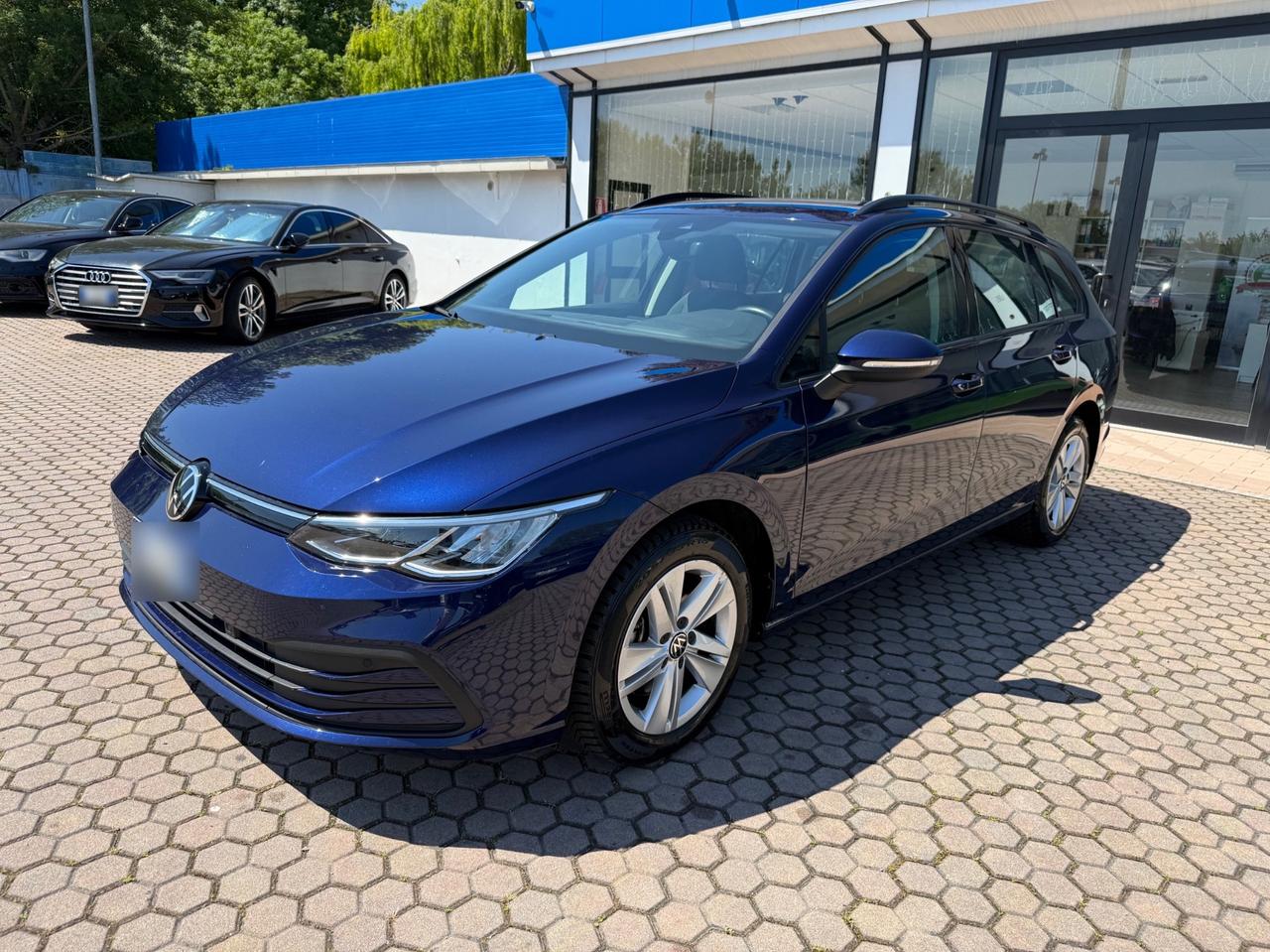 Golf Variant 2.0 TDI SCR DSG Life OK NEOPATENTATI