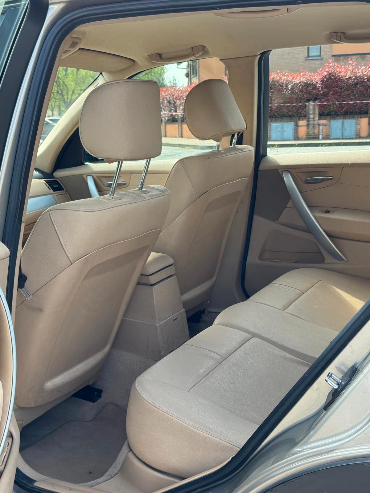 Bmw X3 2.0d cat Futura