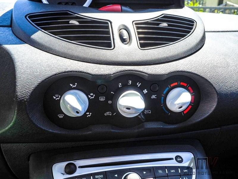 Renault Twingo 1.2 16V LEV Yahoo! OK NEOPATENTATI
