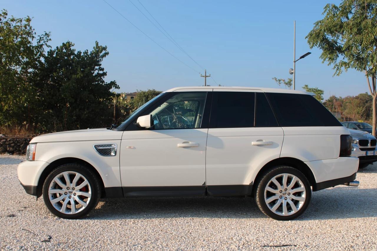 Land Rover Range Rover Sport Range Rover Sport 2.7 TDV6 SE