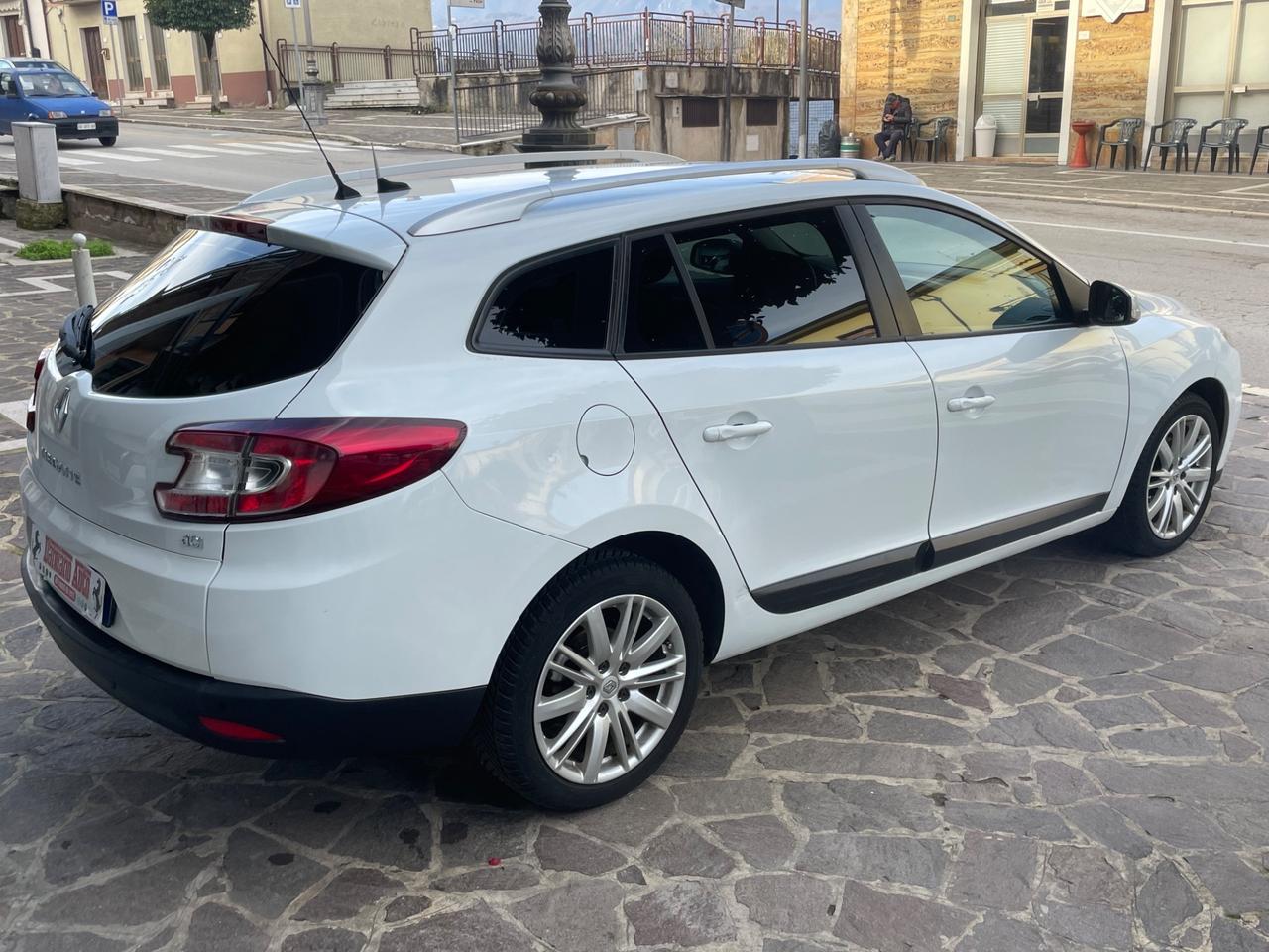 Renault Mégane 1.5 dCi 90CV SporTour Wave