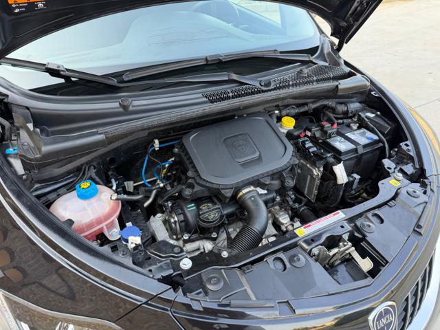 LANCIA Ypsilon GOLD+NAVI CARPLAY+SENSORI+LED