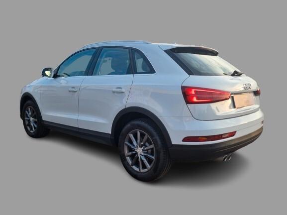 Audi Q3 2.0 TDI 120 CV Business