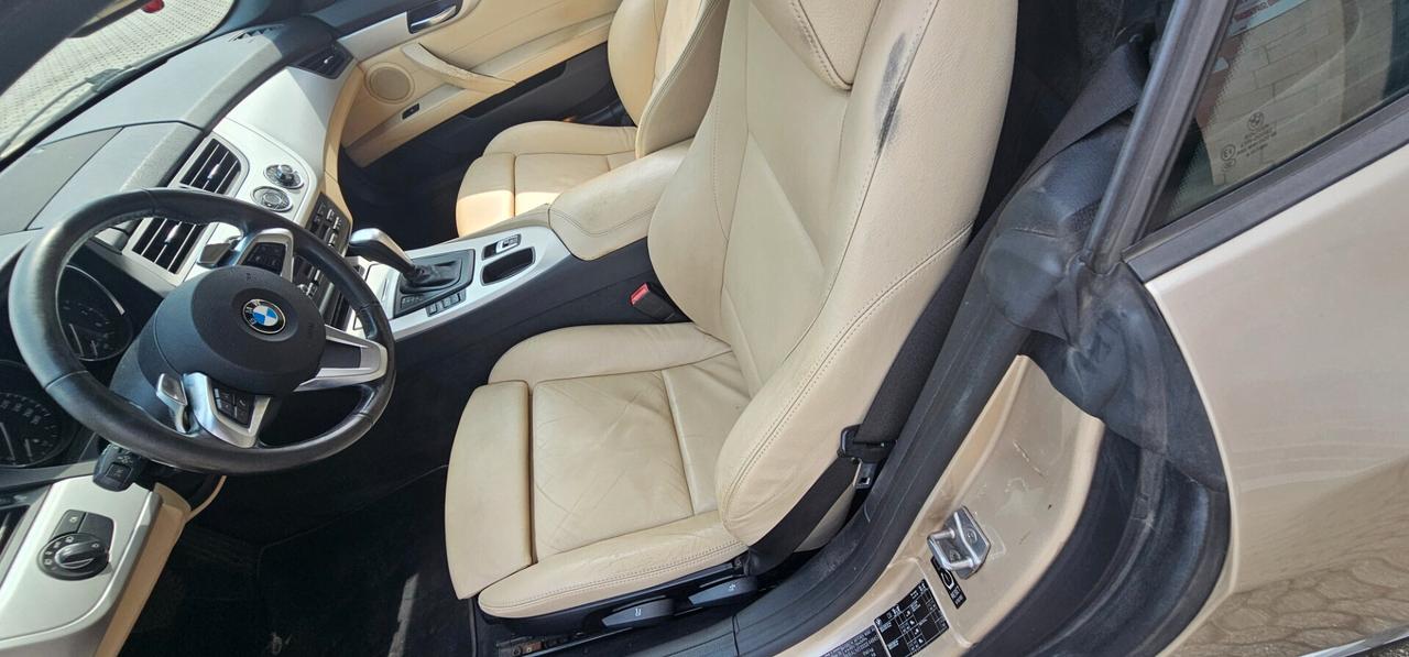 Bmw Z4 sDrive23i Advantage hard top cabrio