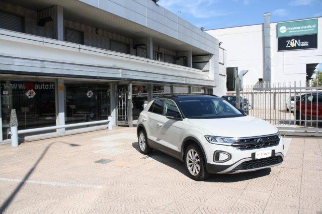 VOLKSWAGEN T-Roc 1.5 TSI ACT DSG Sport BlueMotion Technology