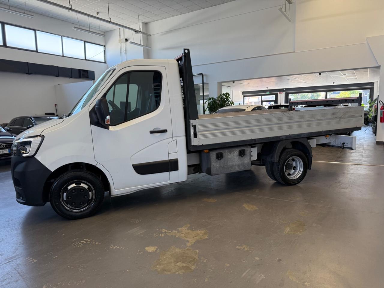 RENAULT MASTER 2.3 dCi T35 130CV Cassone Fisso Gemellato