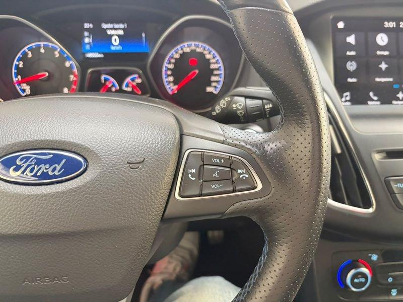 Ford Focus RS RS 2.3 350cv AWD