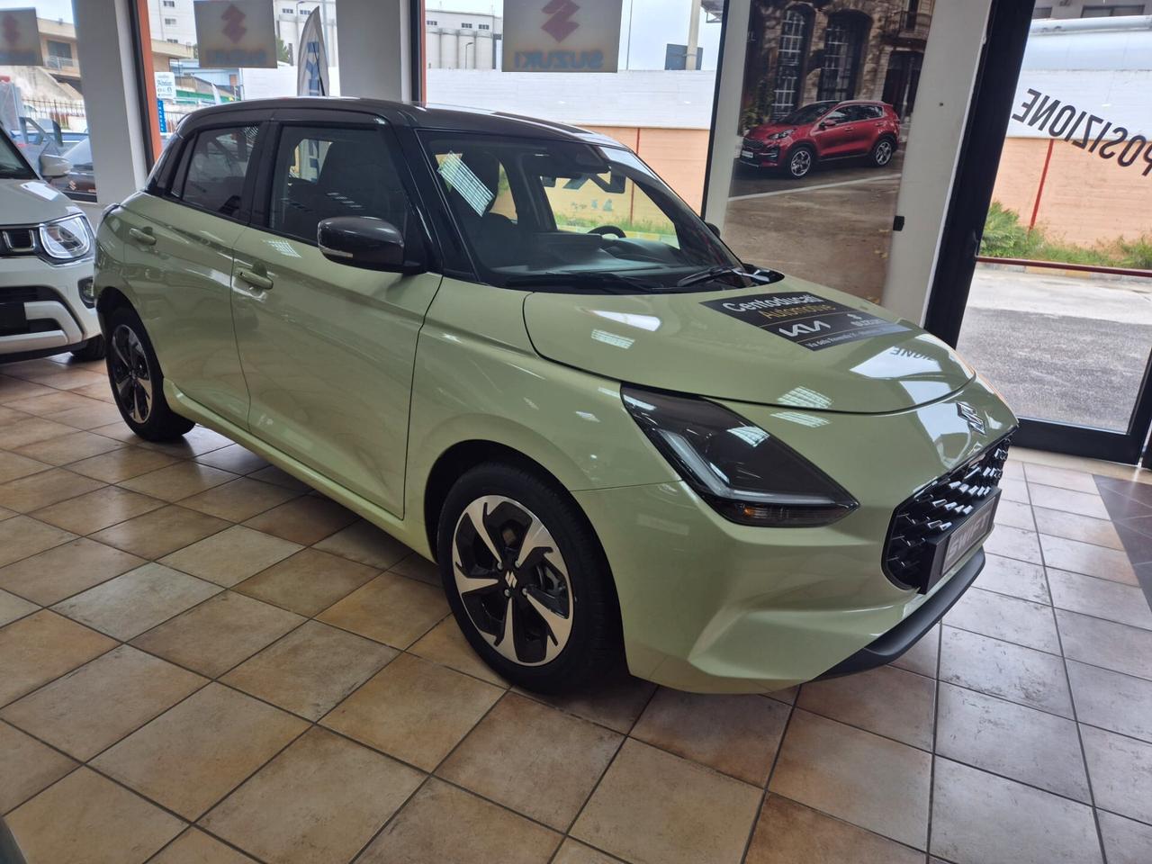 Suzuki Swift 1.2 Hybrid Top