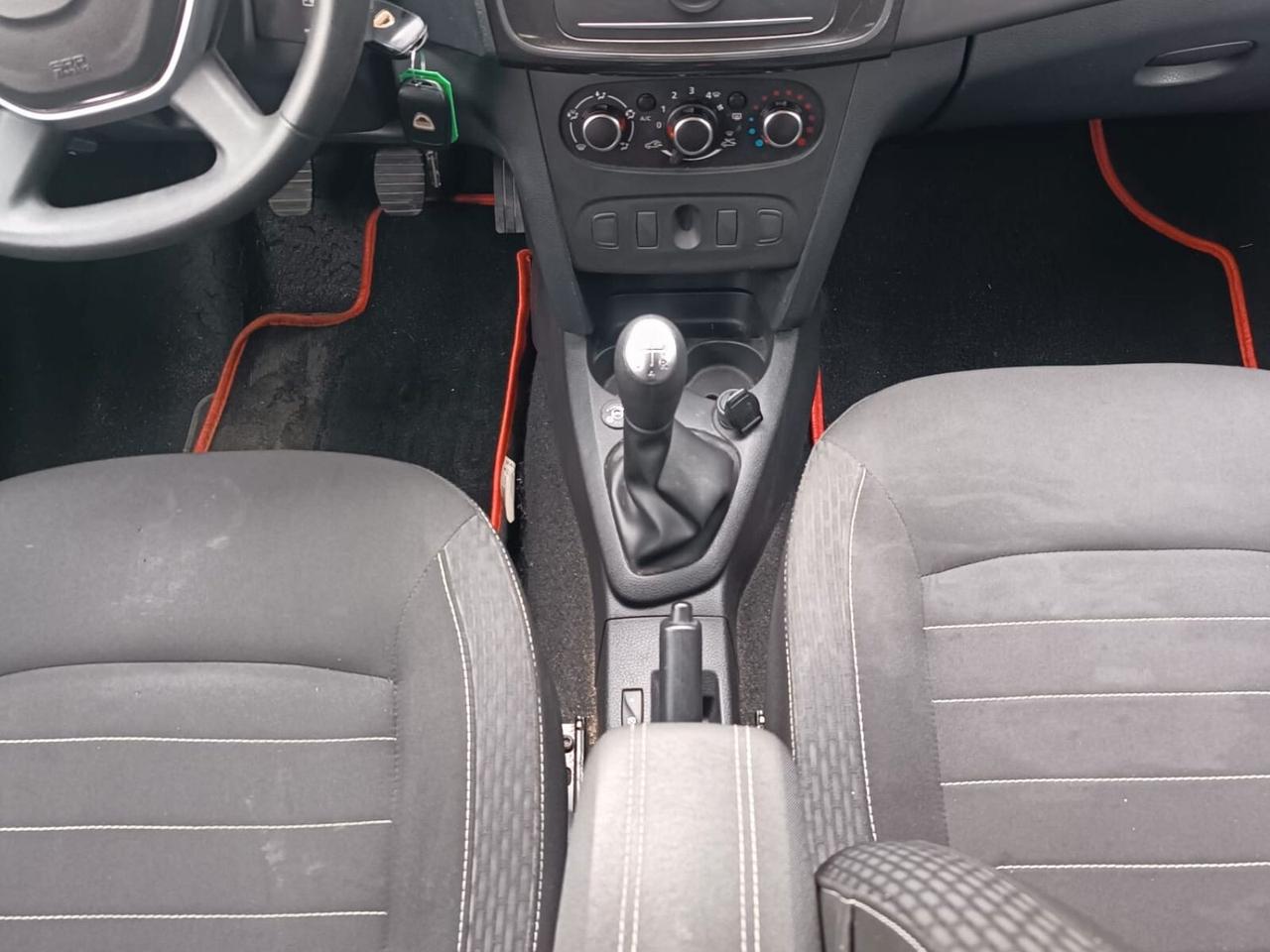 Dacia Sandero Streetway 1.0 TCe 100 CV ECO-G Comfort