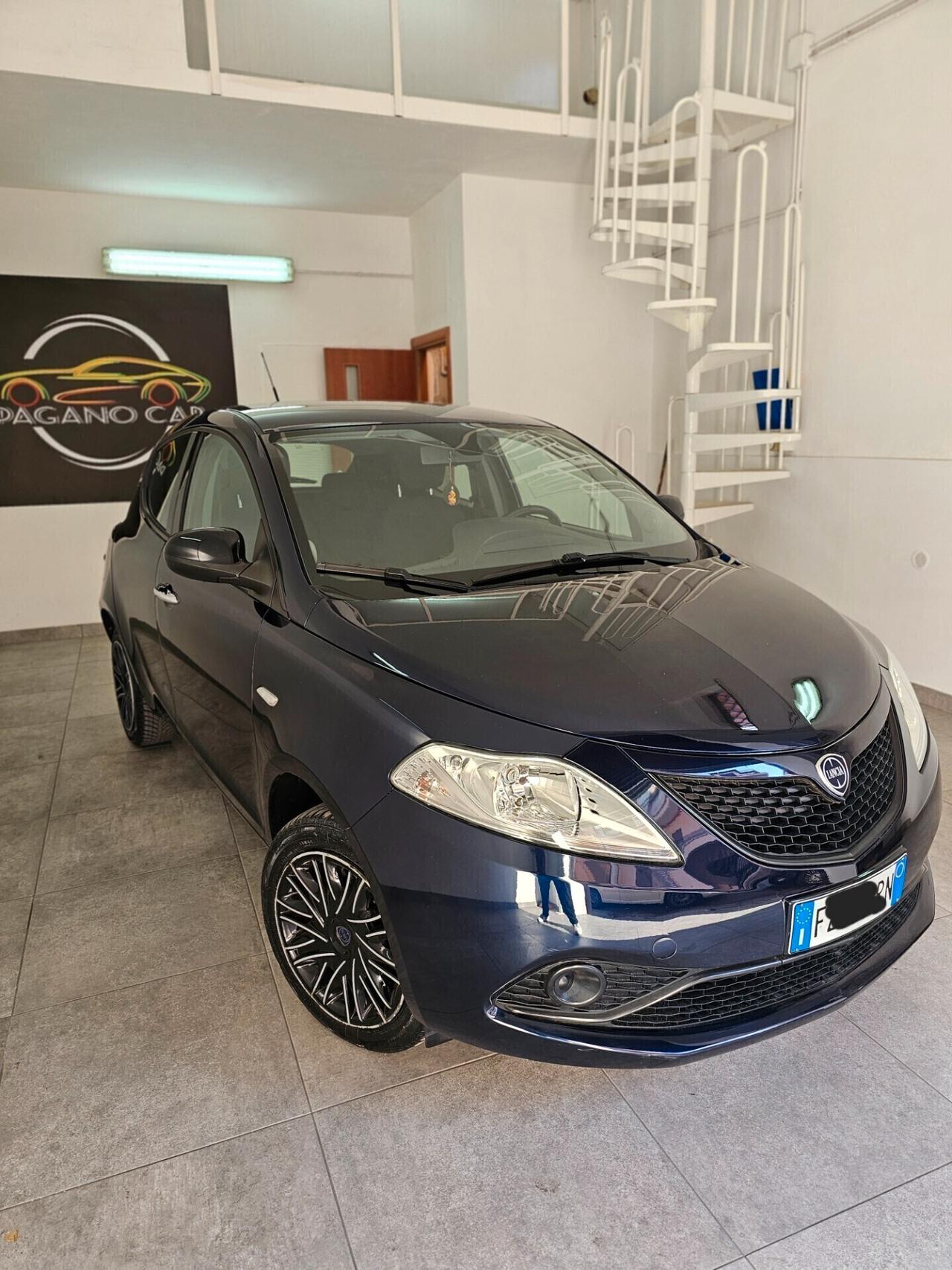 Lancia Ypsilon 1.2 69 CV 5 porte S&S Gold