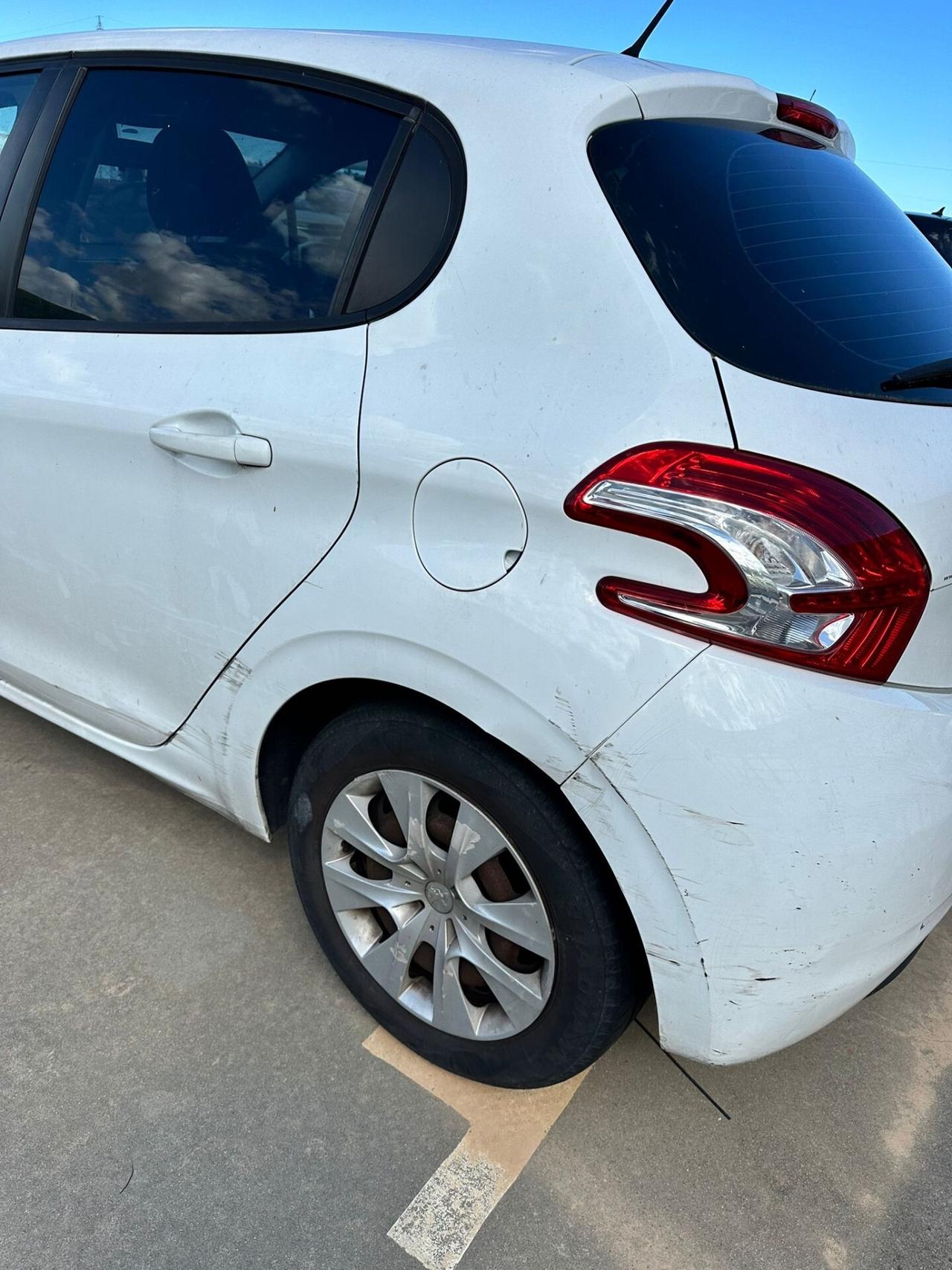Peugeot 208 1.2 VTi 82 CV 5 porte Access