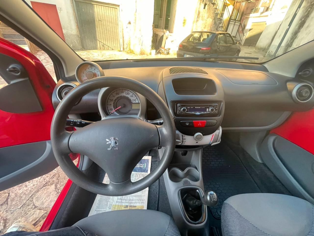 Peugeot 107 1.0 68CV 5p. Sweet Years