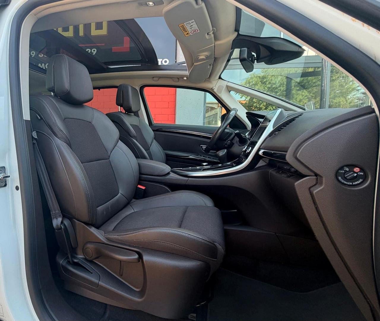 Renault Espace dCi 160CV EDC Energy Initiale Paris 4Control