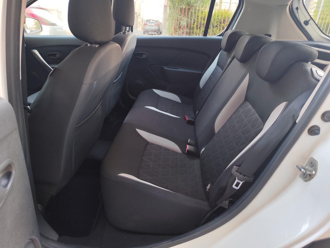 Dacia Sandero Stepway 1.5 dCi 90CV NAVI