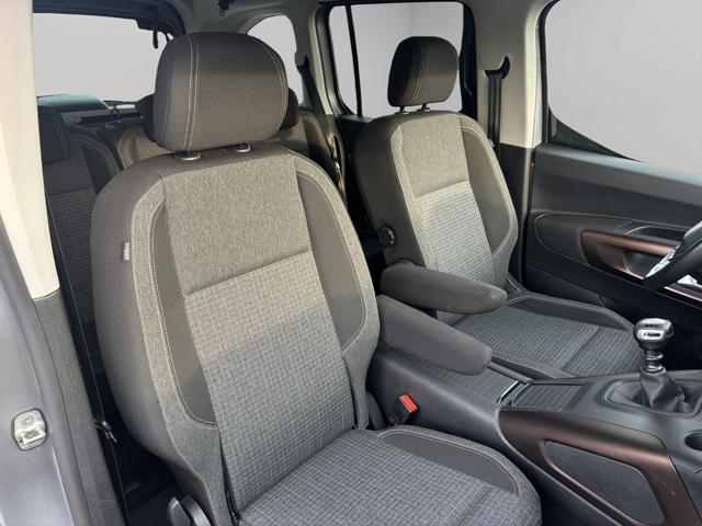 PEUGEOT Rifter BlueHDi 130 S&S GT Line Standard