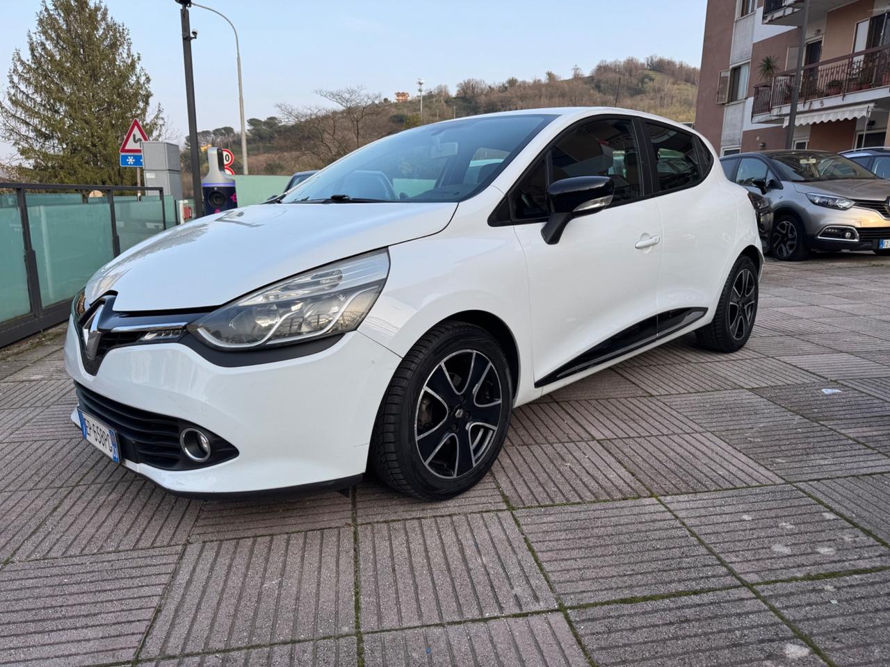 Renault Clio 1.2 16V 5 porte Dynamique