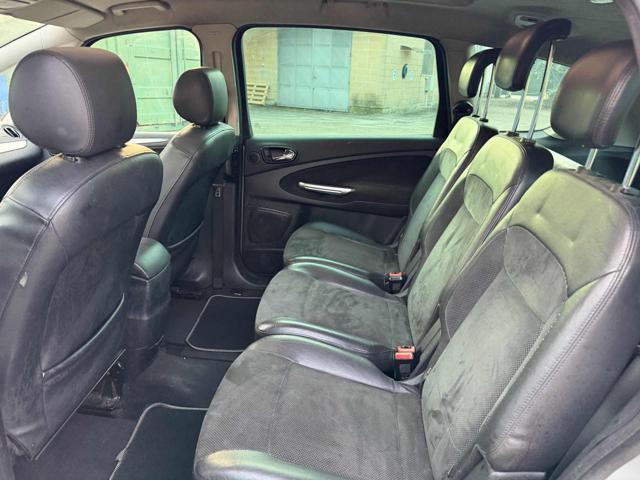 FORD S-Max 1.8 TDCi 125CVTitanium senza nessun lavoro da fare