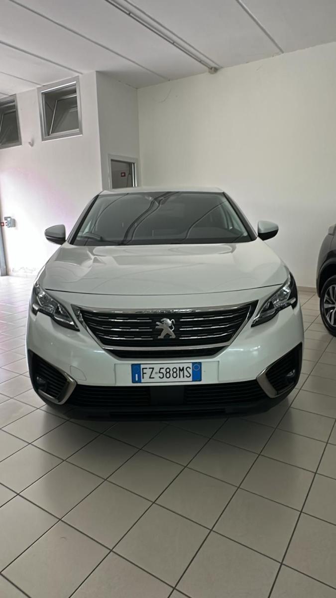 PEUGEOT - 5008 - BlueHDi 130 S&S Business