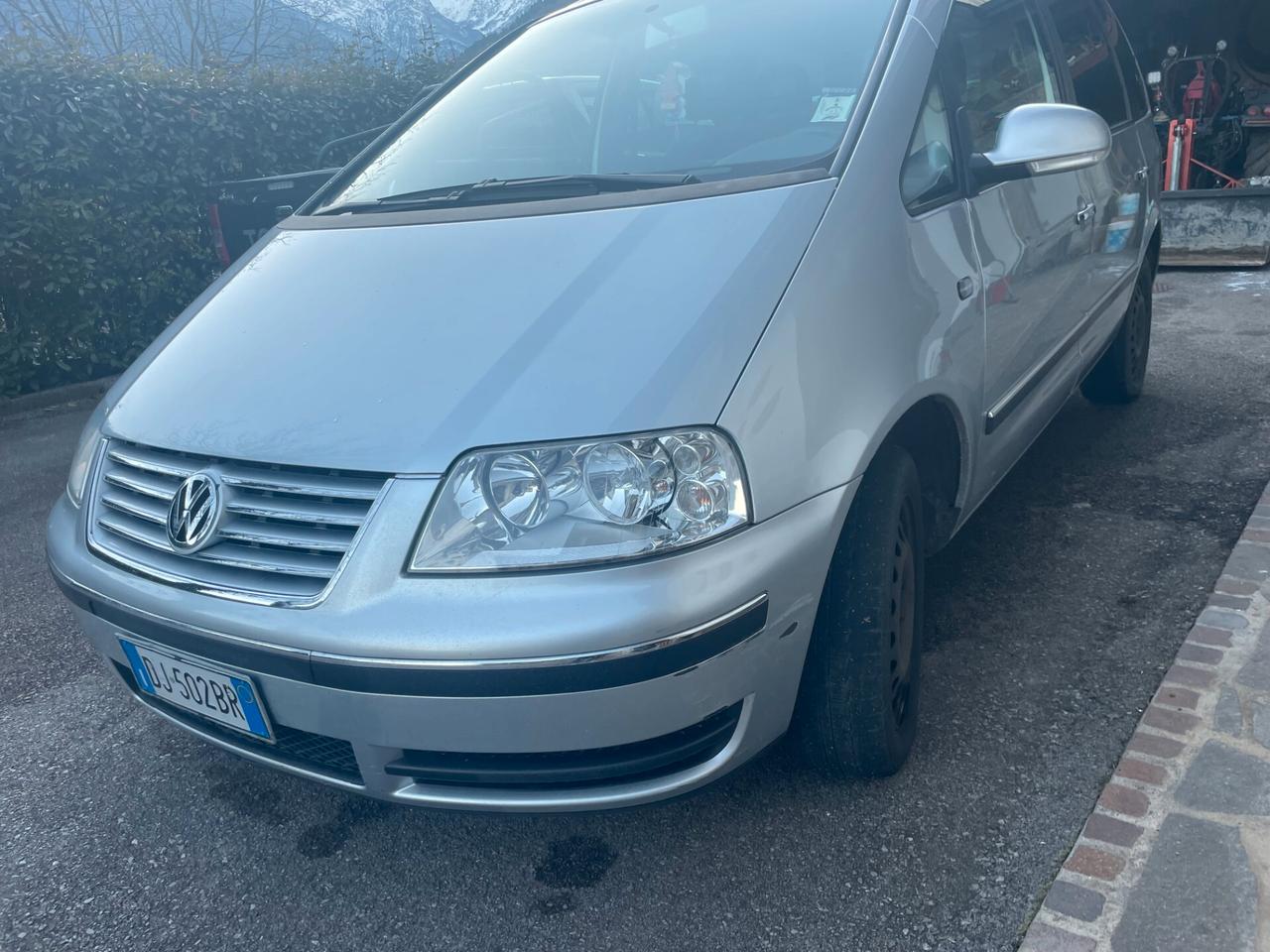 Volkswagen Sharan 2.0 TDI 16V Time 7 POSTI