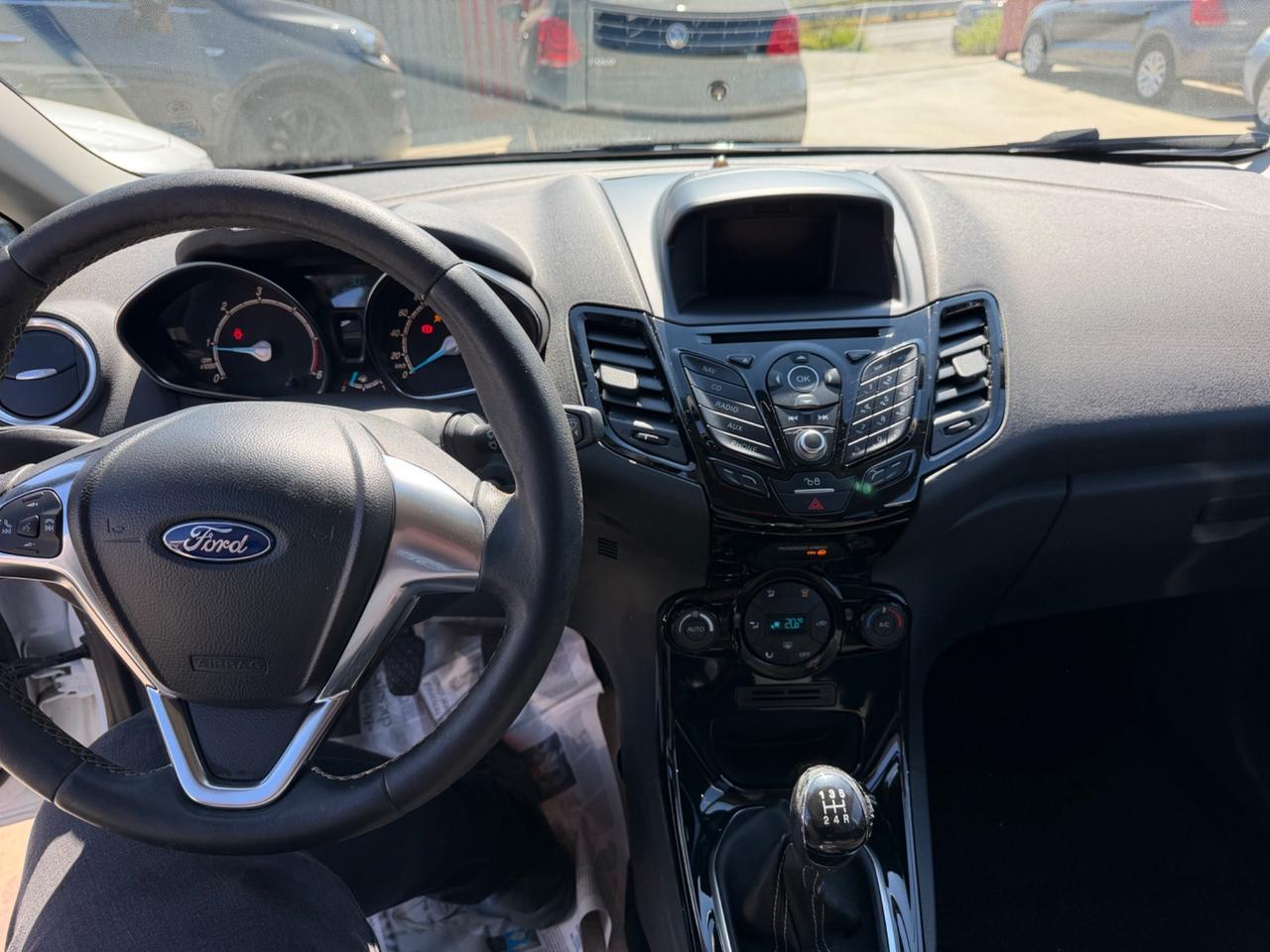 Ford Fiesta 1.5 TDCi 75CV 5 porte Black & White Edition
