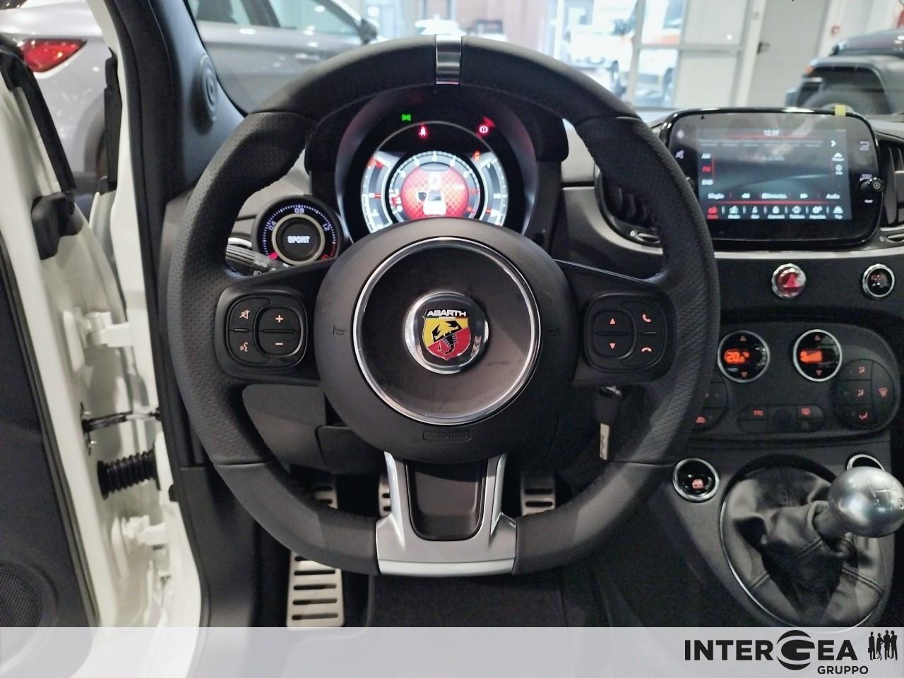 ABARTH 595C 1.4 t-jet 165cv