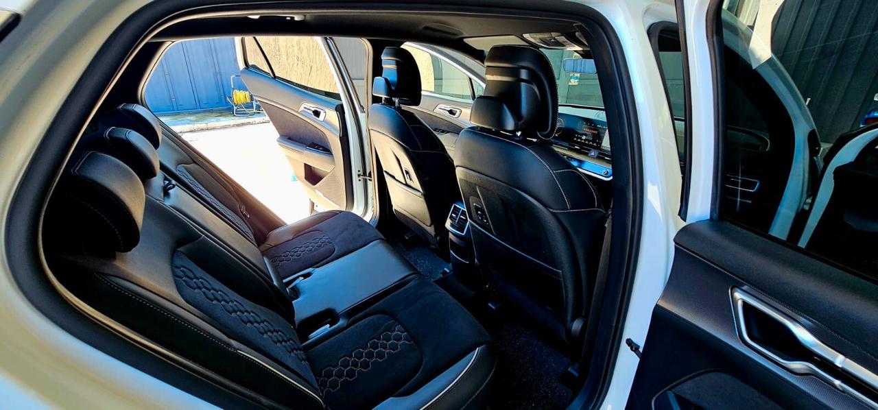 Kia Sportage 1.6 CRDi MHEV DCT GT-line