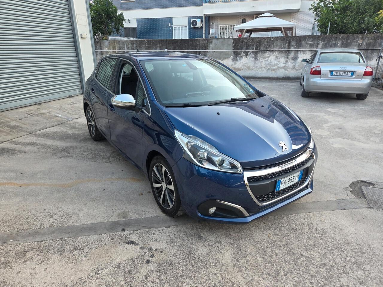 Peugeot 208 BlueHDi 75 5 porte Allure