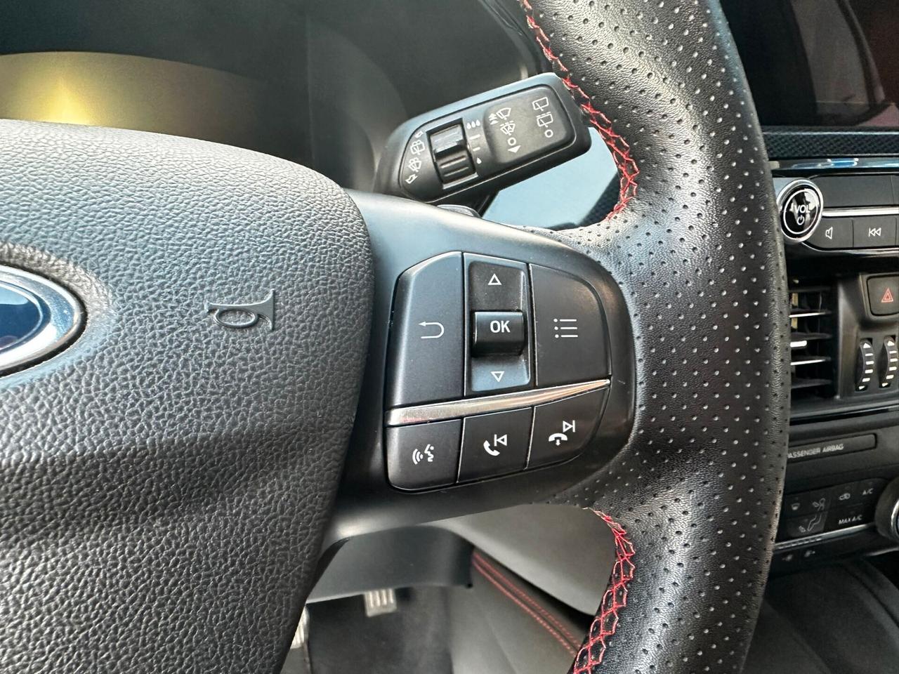 Ford Kuga 1.5 EcoBlue 120 CV aut. 2WD ST-Line X FULL OPTIONAL