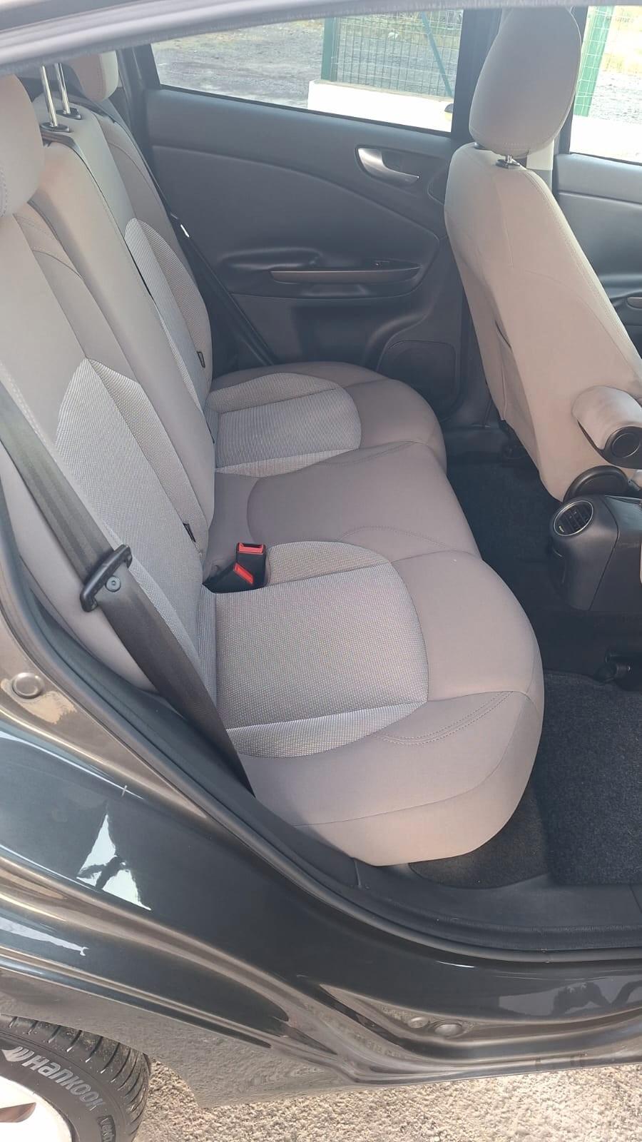 Alfa Romeo Giulietta 1.6 JTDm-2 105 CV Exclusive