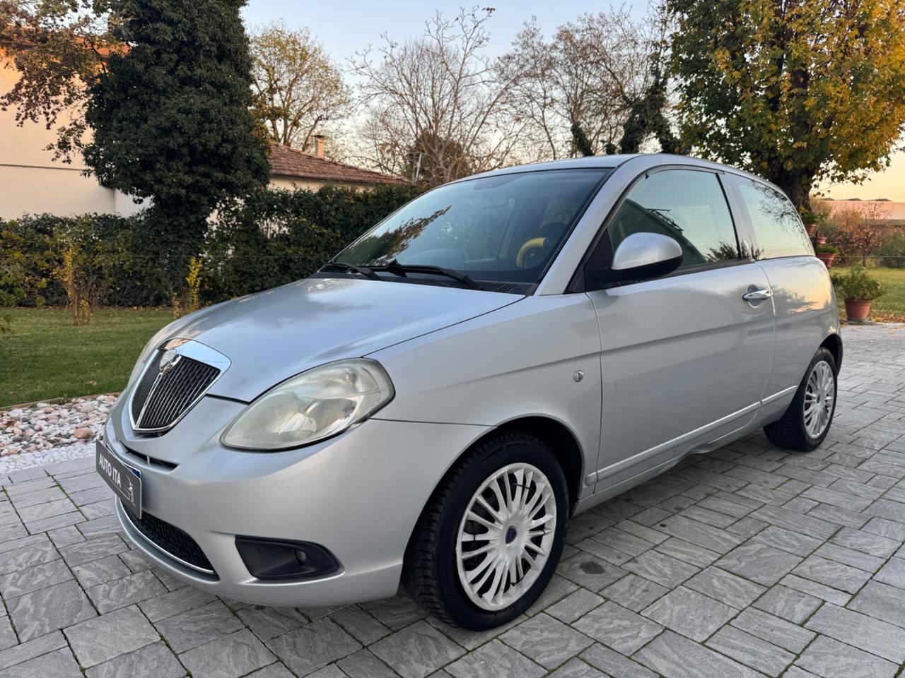 Lancia Ypsilon 1.4 Platino Ecochic GPL OK NEOPATENTATI