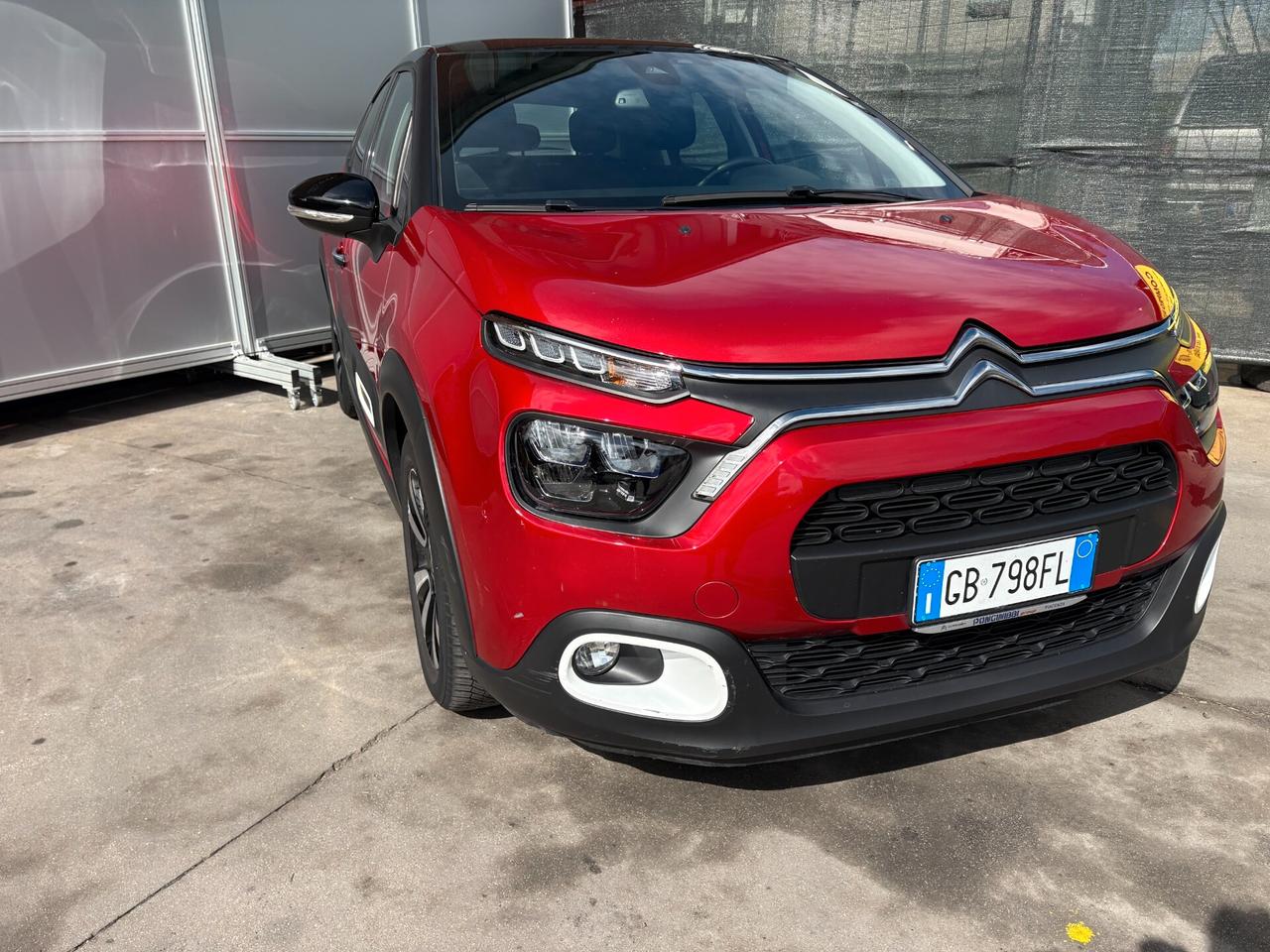 Citroen C3 PureTech 83 CV Shine NESSUN VINCOLO FINANZIAMENTO UNI P