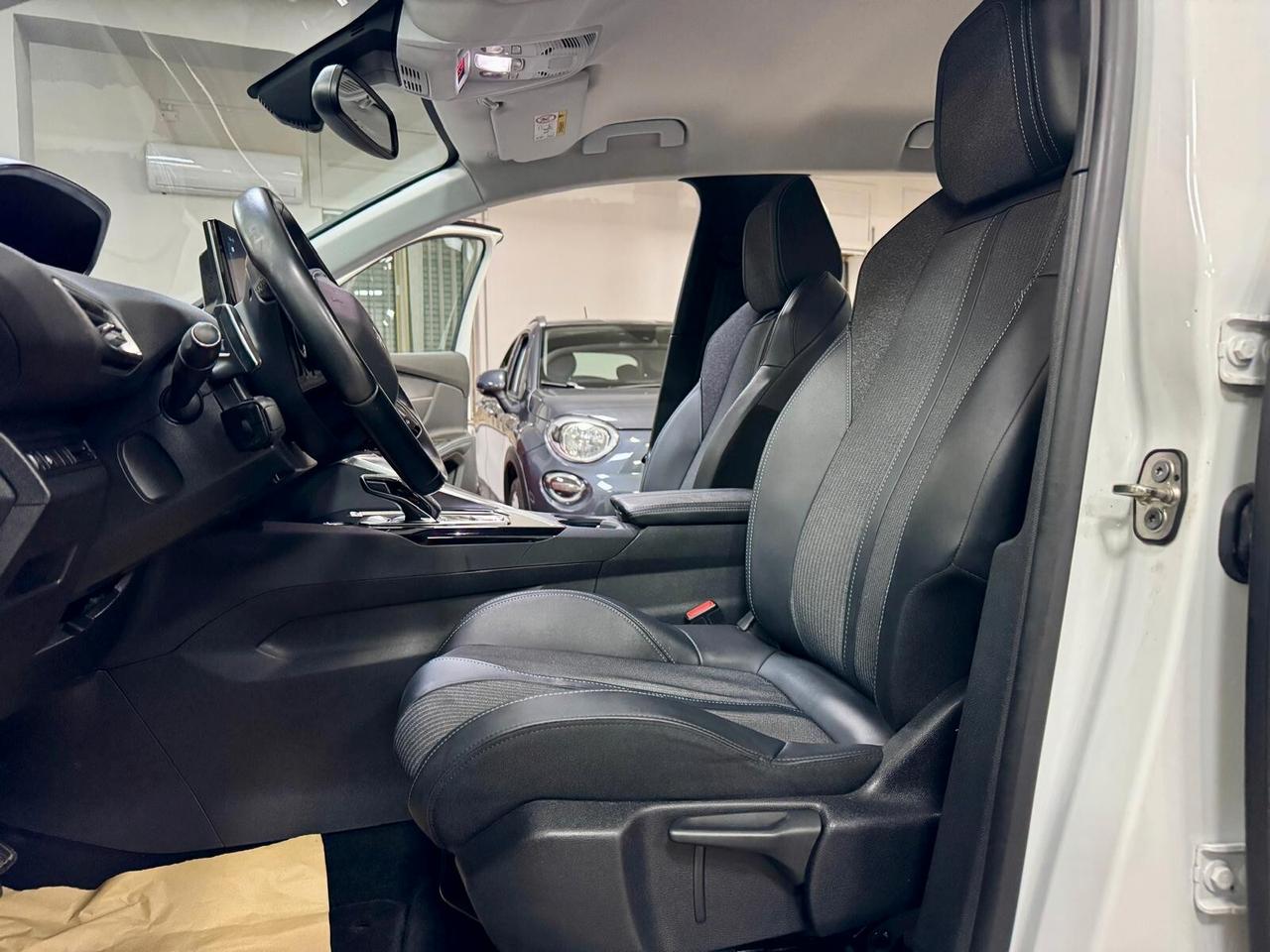 Peugeot 3008 1.5 BlueHDi 130cv S&S EAT8 Allure 2022