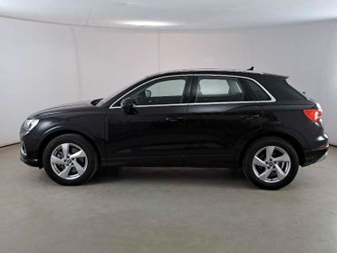 AUDI Q3 40 TDI quattro S tronic Business Advanced