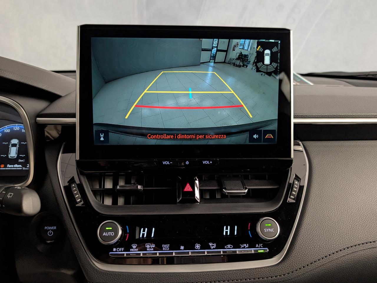 Toyota 1.8 Hybrid 140cv e-cvt Icon Style