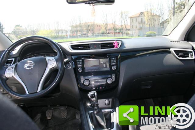 NISSAN Qashqai 1.5 dCi N-Connecta