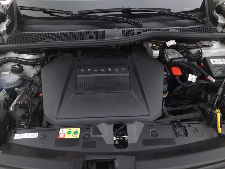 Peugeot 2008 GT BR399240 Elettrico 136CV