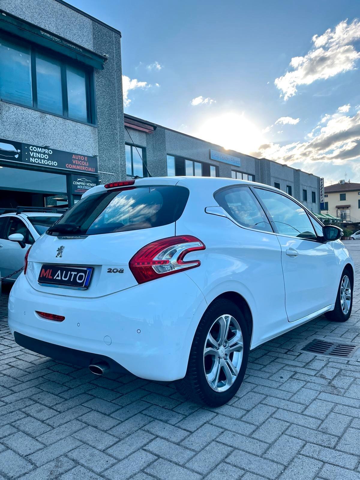 Peugeot 208 1.2 VTi 82 CV 3 porte Allure