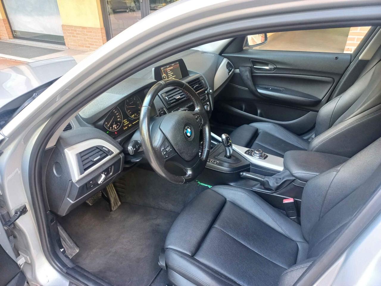 Bmw 118 118d 5p. Business