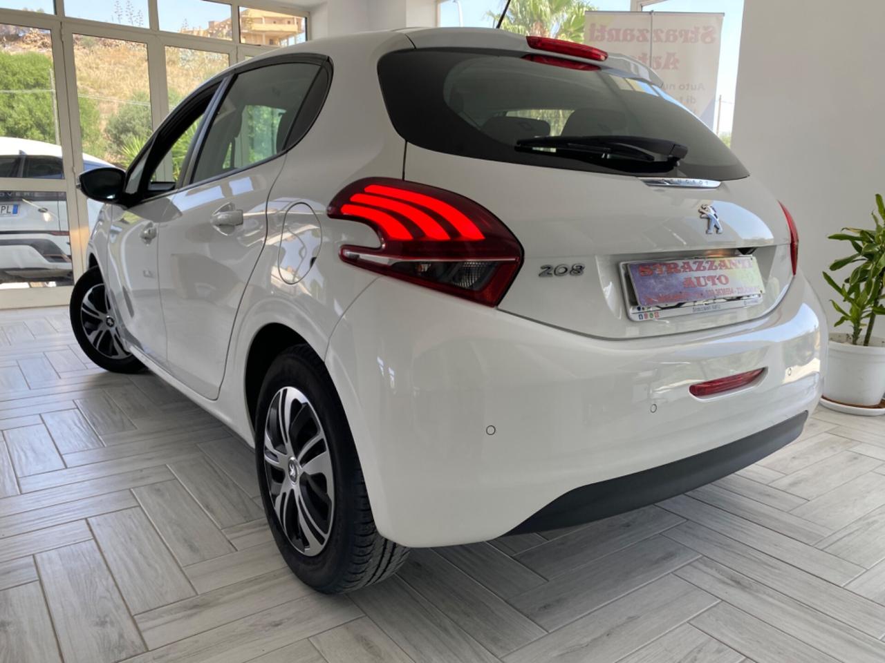 Peugeot 208 PureTech 5P ALLURE NAVI/FULL LED2020