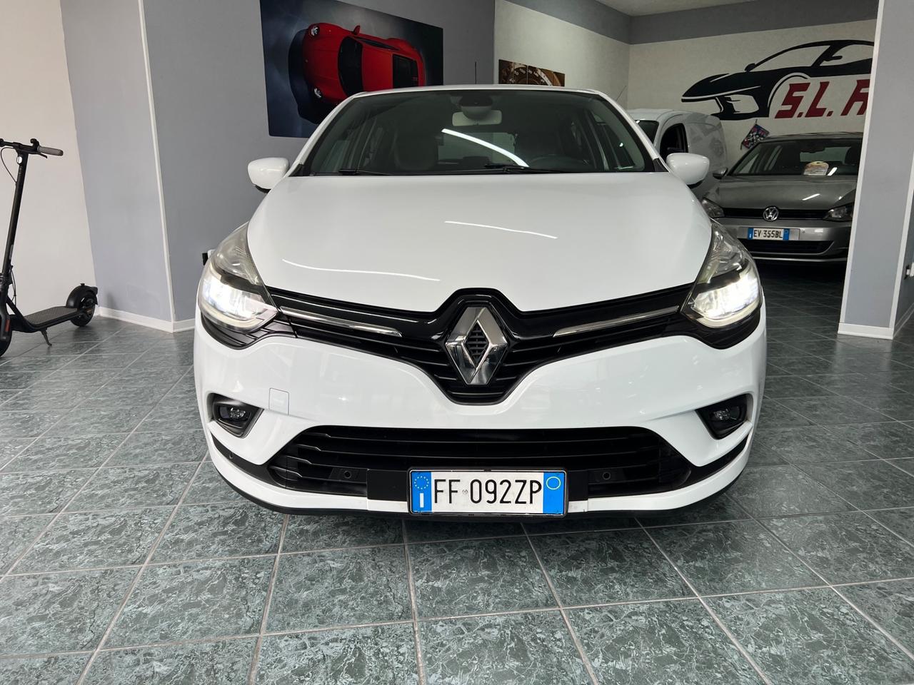 Renault Clio 1.5 dci 75 CV INTENS 2016