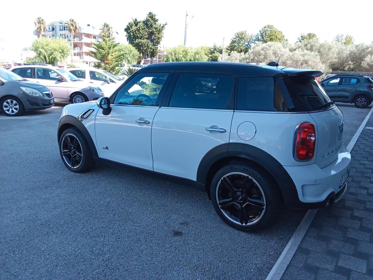 MINI COOPER COUNTRYMAN 2,0D 143 CV ALL4 AUTO